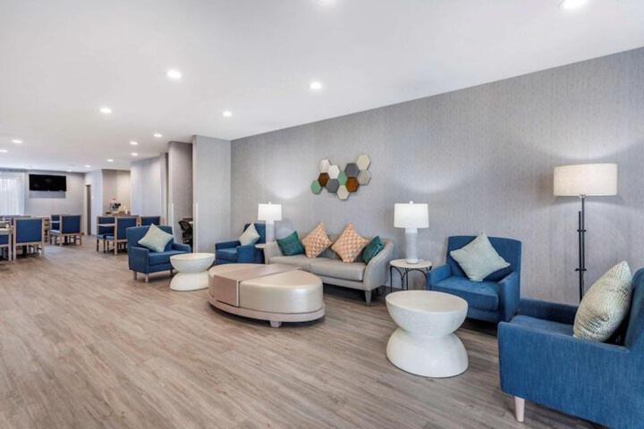 Quality Inn Lebanon Nashville Area Bagian luar foto